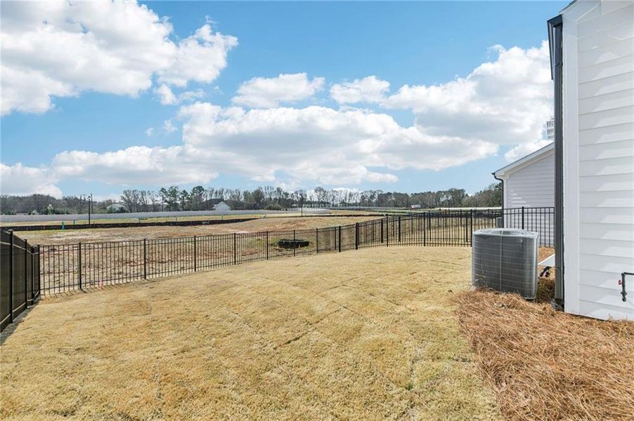 Exterior details and patio area of a home in Aberdeen, Hoschton (Image 29).