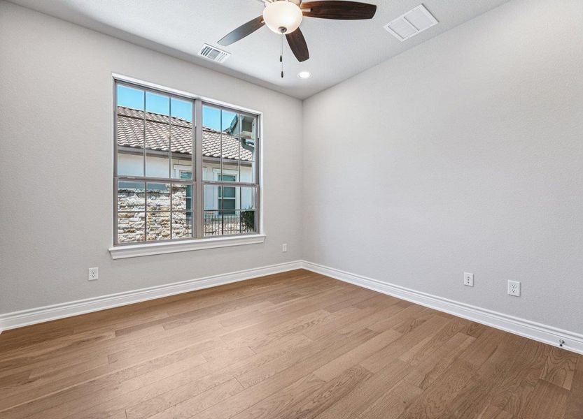 Spacious, unfurnished interior of a new home in Cimarron Hills – Villas & Country Club, Georgetown (Image 15).