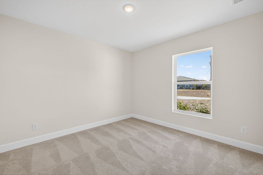 Representative unfurnished interior of a home built from the The Seabreeze Cove by Sunlife Homes LLC in Port Charlotte, Port Charlotte (Image 22).