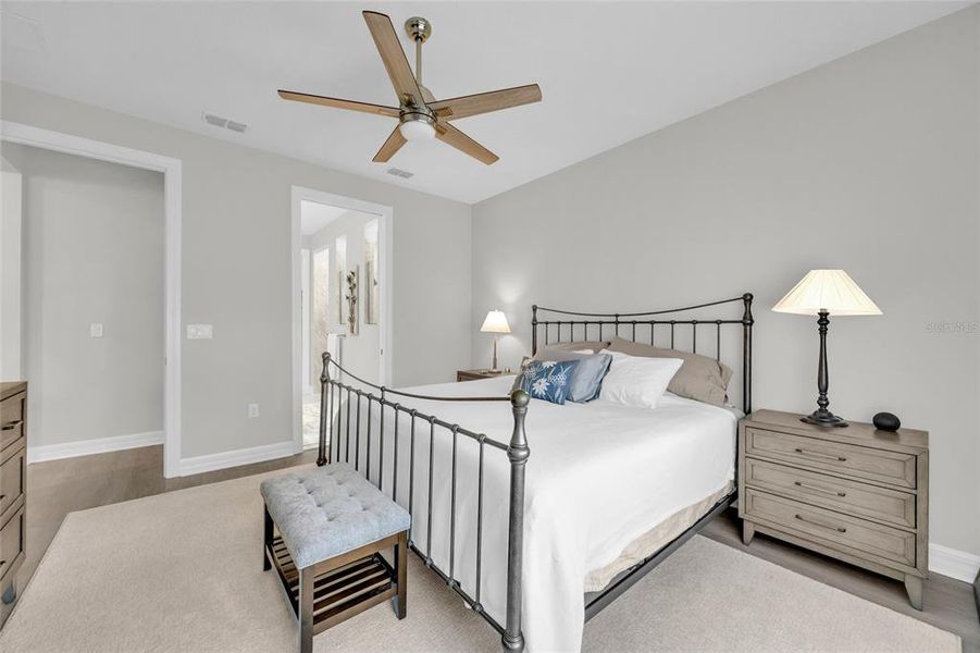 Furnished interior view inside a new home in , Minneola (Image 32).