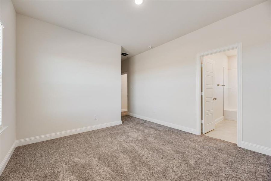Spacious, unfurnished interior of a new home in Sutton Fields, Celina (Image 21). Spacious, unfurnished interior of a new home in Sutton Fields, Celina (Image 21).