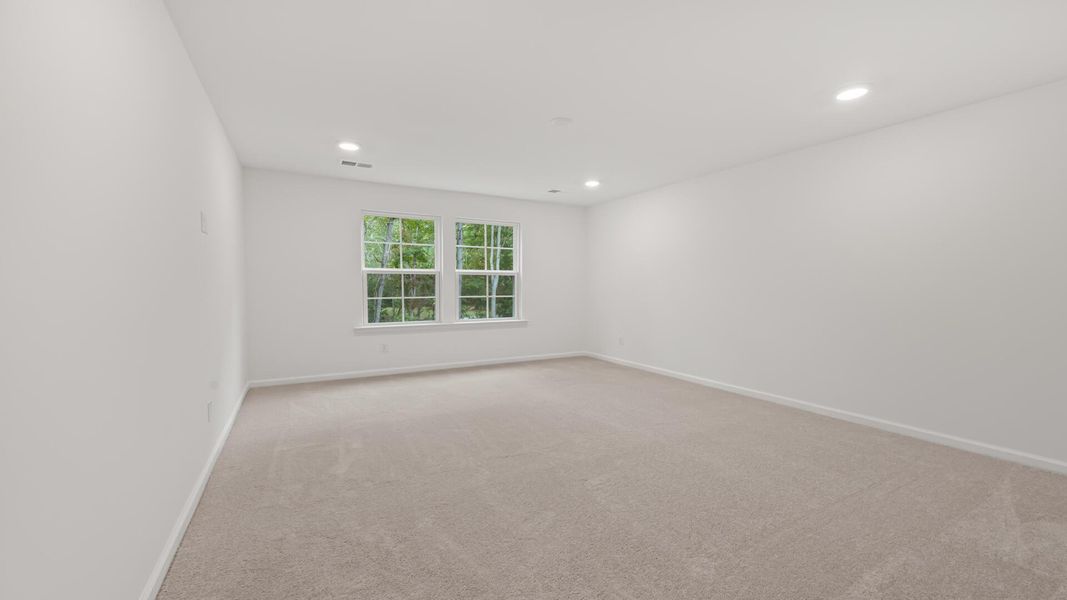Spacious, unfurnished interior of a new home in Creekside at Andrews, Summerville (Image 15). Spacious, unfurnished interior of a new home in Creekside at Andrews, Summerville (Image 15).