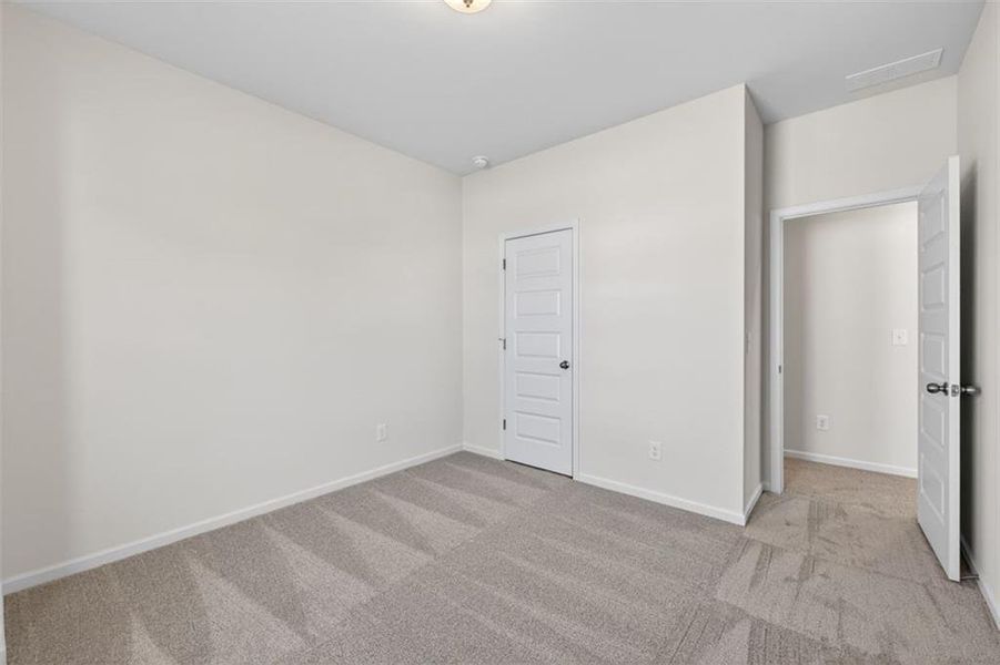 Spacious, unfurnished interior of a new home in Townes At The Stiles, Cartersville (Image 17).