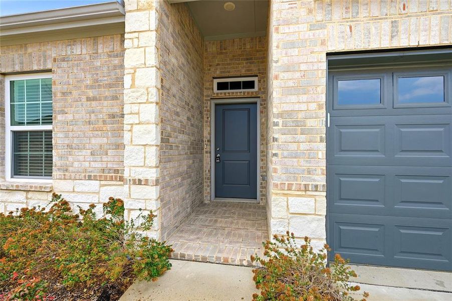 Exterior details and patio area of a home in , Forney (Image 4).