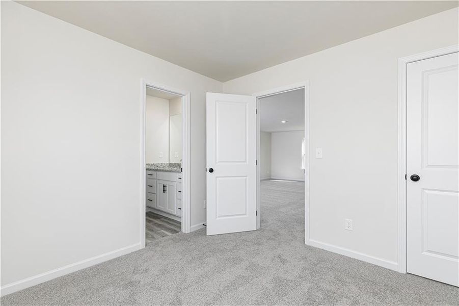 Spacious, unfurnished interior of a new home in Lake Preserve at Jackson Trail, Jefferson (Image 14). Spacious, unfurnished interior of a new home in Lake Preserve at Jackson Trail, Jefferson (Image 14).