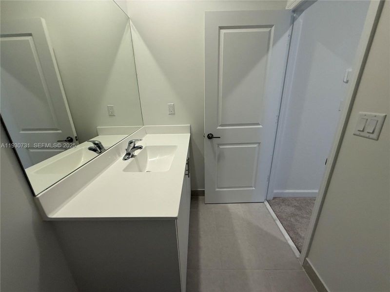 Image 32 of a home in .