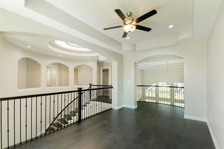 Image 47 of a home in .