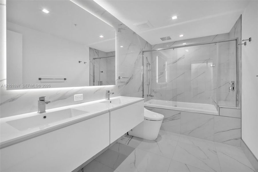 Furnished interior view inside a new home in , Hallandale Beach (Image 8).