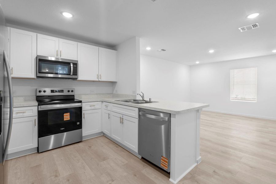 Furnished interior view inside a new home in Stokesbury, Waller (Image 6). Furnished interior view inside a new home in Stokesbury, Waller (Image 6).
