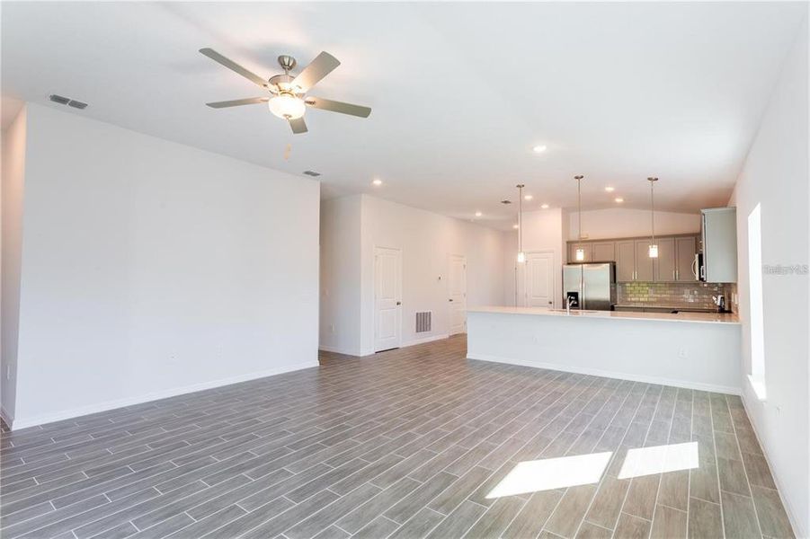 Spacious, unfurnished interior of a new home in , Port Charlotte (Image 19). Spacious, unfurnished interior of a new home in , Port Charlotte (Image 19).