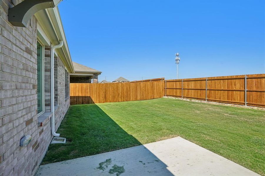 Exterior details and patio area of a home in Stonehaven, Seagoville (Image 2). Exterior details and patio area of a home in Stonehaven, Seagoville (Image 2).