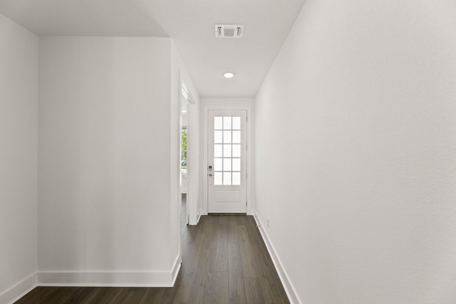 Representative unfurnished interior of a home built from the Laurel by Tri Pointe Homes in Treeline, Justin (Image 12).