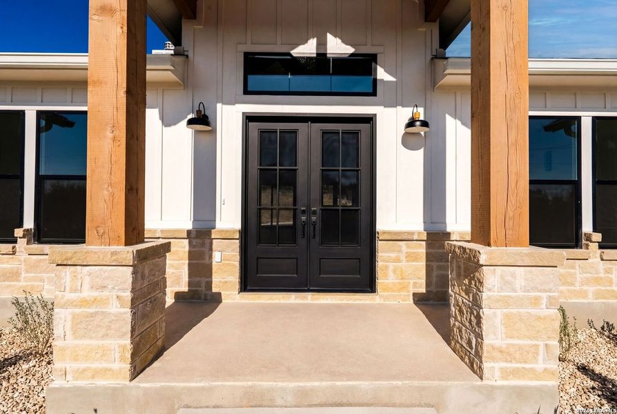 Exterior details and patio area of a home in , Boerne (Image 4).