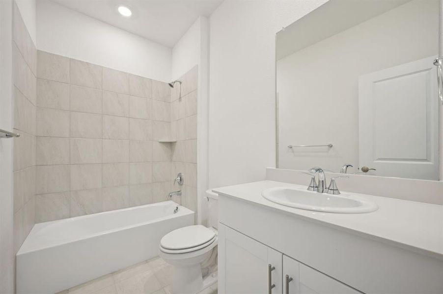 Photo is not of the actual home, but is an inspirational photo of builder’s model home and may depict options, furnishings, and/or decorator features that are not included.