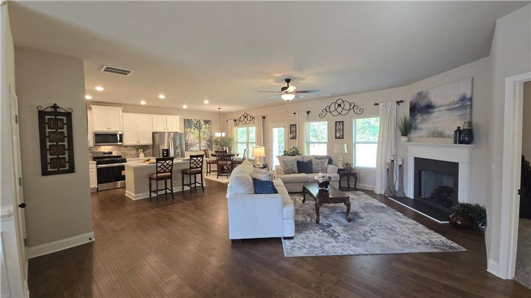 Furnished interior view inside a new home in , Grayson (Image 7).