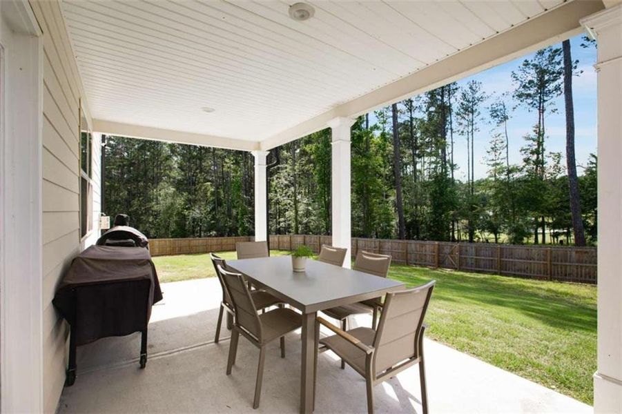 Furnished interior view inside a new home in Stillwater Springs, Dacula (Image 13). Furnished interior view inside a new home in Stillwater Springs, Dacula (Image 13).