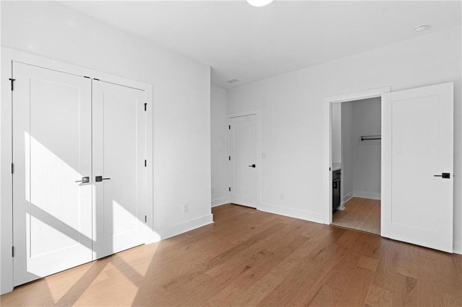 Spacious, unfurnished interior of a new home in , Marietta (Image 22).