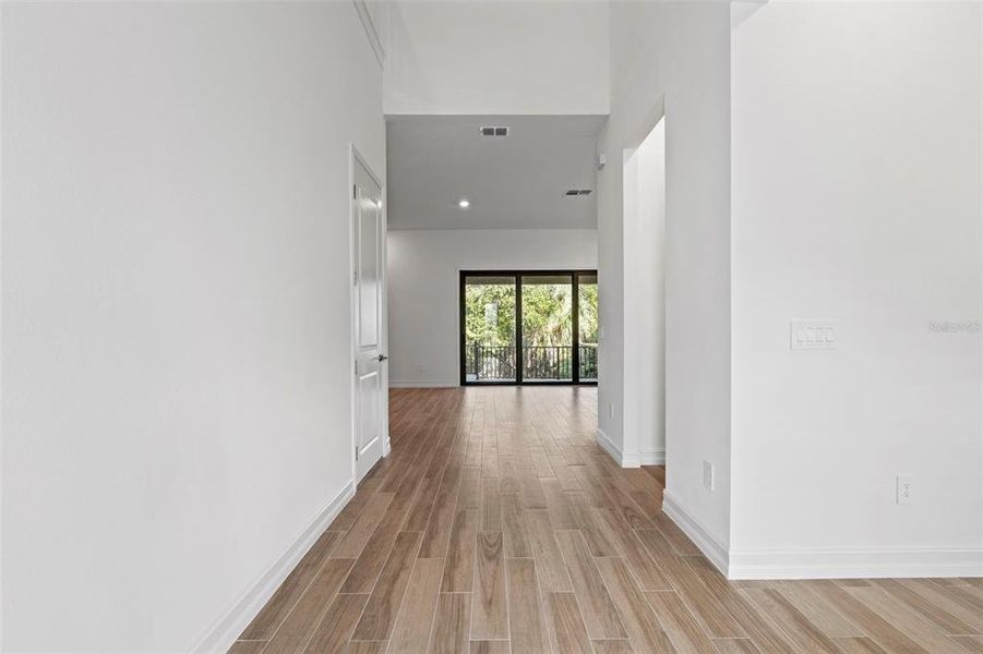 Spacious, unfurnished interior of a new home in , Ruskin (Image 70). Spacious, unfurnished interior of a new home in , Ruskin (Image 70).