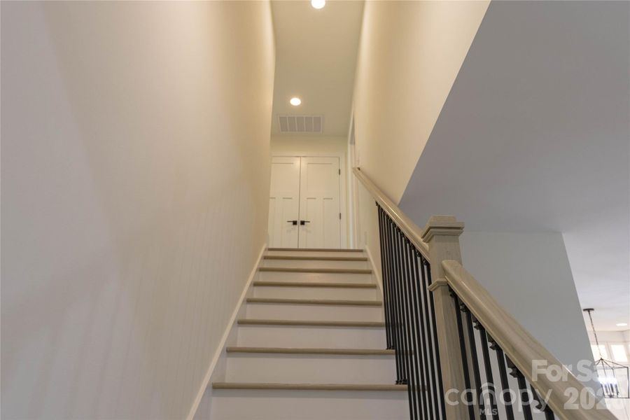 Spacious, unfurnished interior of a new home in , Conover (Image 20).