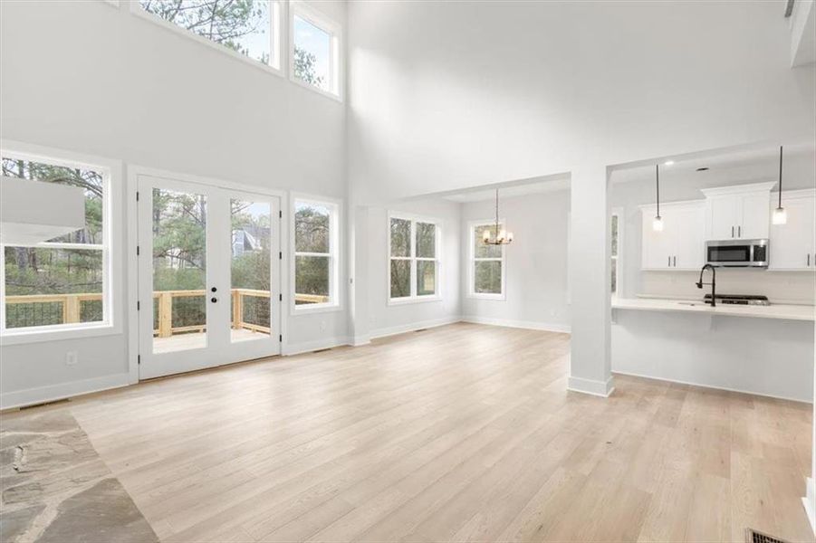 Spacious, unfurnished interior of a new home in , Rome (Image 34).