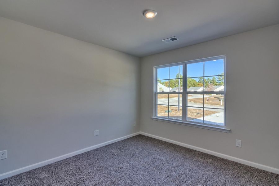Spacious, unfurnished interior of a new home in , Yemassee (Image 8).