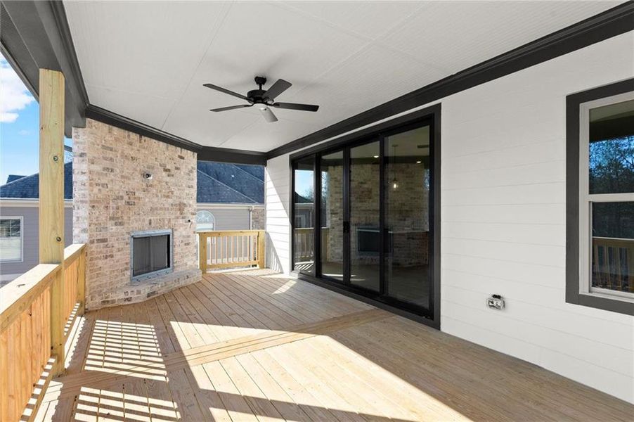 Exterior details and patio area of a home in , Jefferson (Image 27).