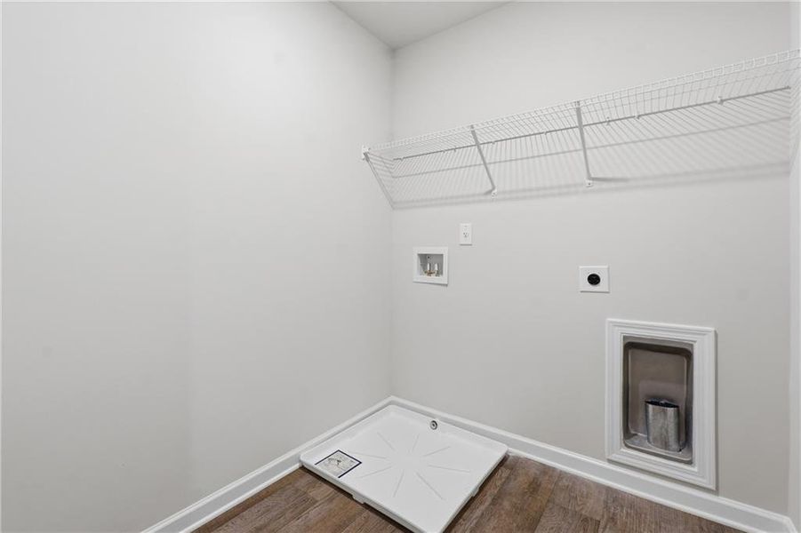 Spacious, unfurnished interior of a new home in Moss Creek, Hogansville (Image 27).