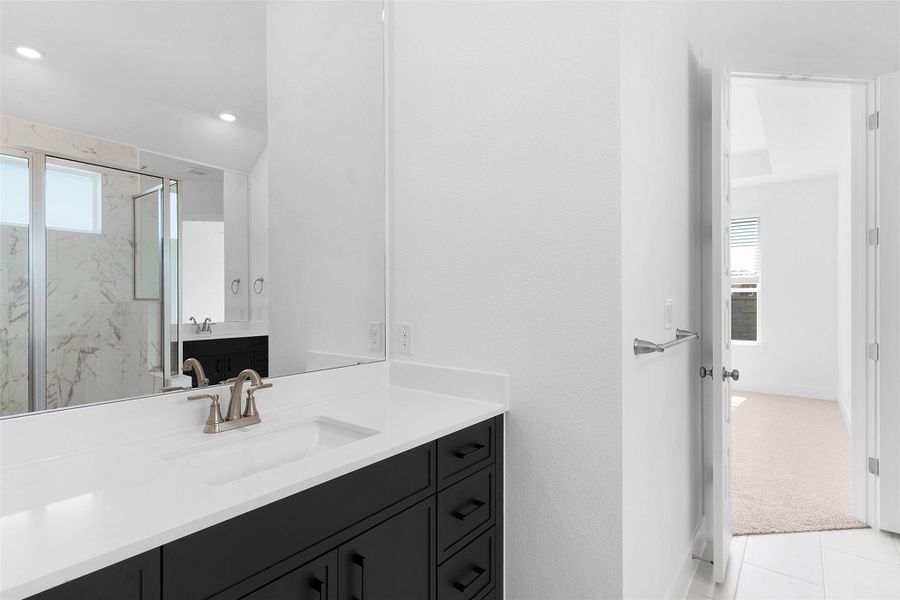 *REPRESENTATIVE PHOTO* *REPRESENTATIVE PHOTO*