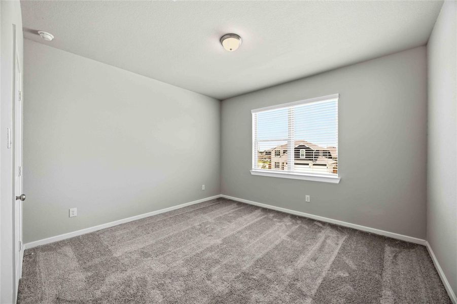 Spacious, unfurnished interior of a new home in Canterra Creek  60', Rosharon (Image 40).