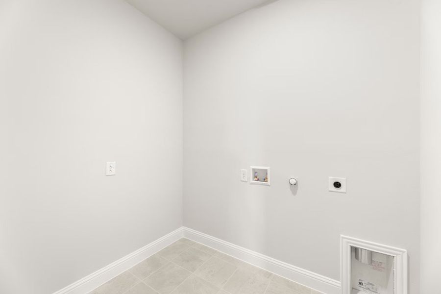 Representative unfurnished interior of a home built from the Liberty by Rockwell Homes in Walden Pond, Forney (Image 33). Representative unfurnished interior of a home built from the Liberty by Rockwell Homes in Walden Pond, Forney (Image 33).