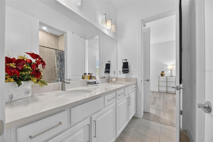 Furnished interior view inside a new home in Robin's Cove at Epperson, Wesley Chapel (Image 48).