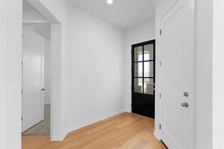 *REPRESENTATIVE PHOTO*