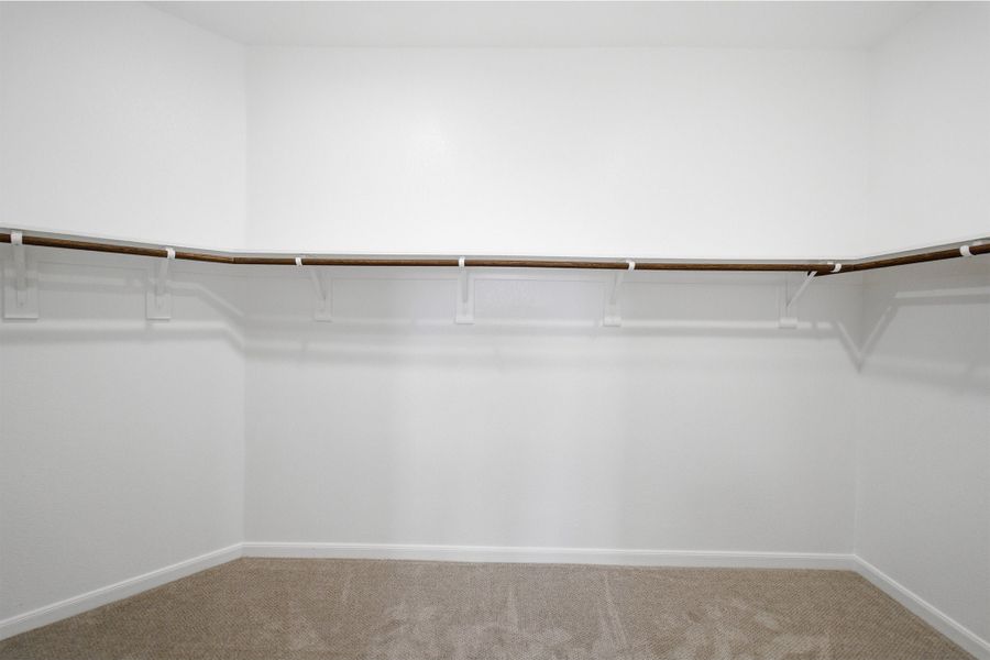 Spacious, unfurnished interior of a new home in Saddlebrook Estates, Waxahachie (Image 56). Spacious, unfurnished interior of a new home in Saddlebrook Estates, Waxahachie (Image 56).