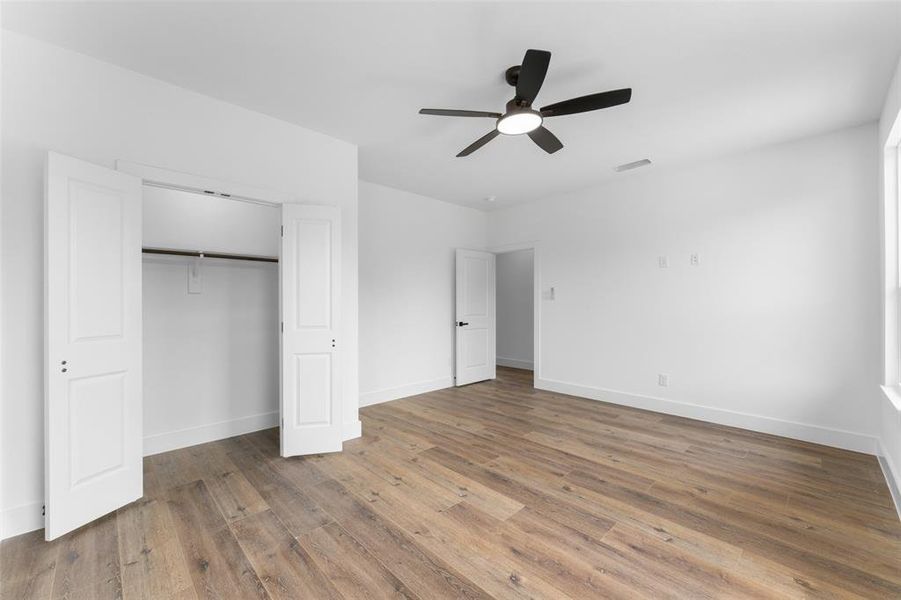Spacious, unfurnished interior of a new home in , Dallas (Image 20). Spacious, unfurnished interior of a new home in , Dallas (Image 20).