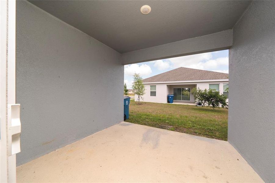 Exterior details and patio area of a home in Lawson Dunes, Haines City (Image 3).