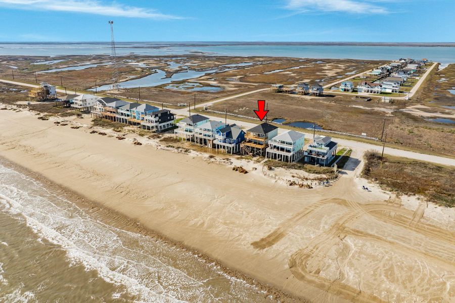 Image 8 of a home in . Image 8 of a home in .