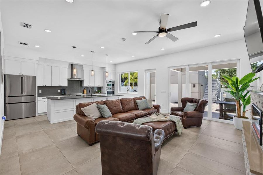 Furnished interior view inside a new home in , Sarasota (Image 16).