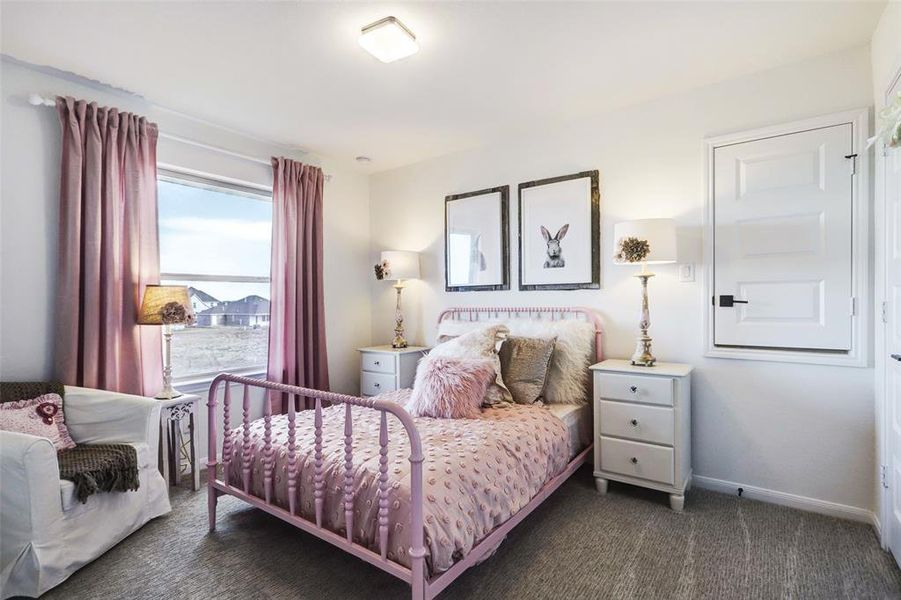 Image 25 of the South Lake Estate community in Mont Belvieu, TX.