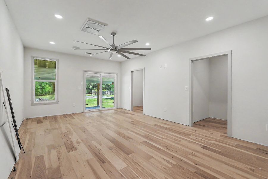 Spacious, unfurnished interior of a new home in , Moncks Corner (Image 15).
