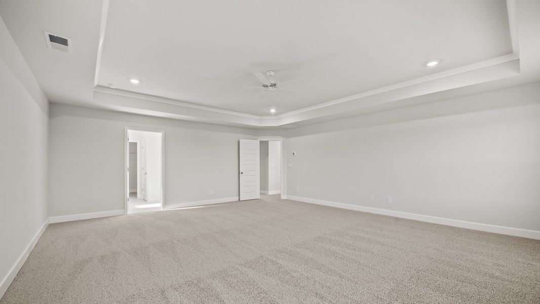 Representative unfurnished interior of a home built from the Packard by D.R. Horton in Evergreen Crossing, Locust Grove (Image 34).