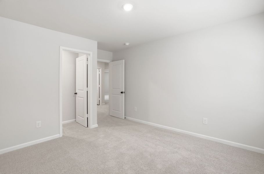 Representative unfurnished interior of a home built from the Loblolly Select N by McGuinn Homes in Broadway Lake, Anderson (Image 28). Representative unfurnished interior of a home built from the Loblolly Select N by McGuinn Homes in Broadway Lake, Anderson (Image 28).