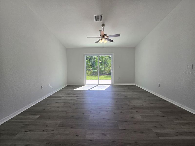 Spacious, unfurnished interior of a new home in , Ocklawaha (Image 37). Spacious, unfurnished interior of a new home in , Ocklawaha (Image 37).