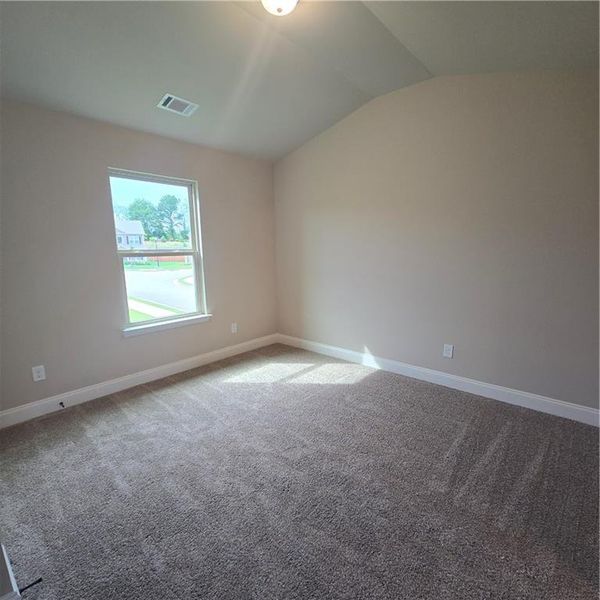 Spacious, unfurnished interior of a new home in , Loganville (Image 24).