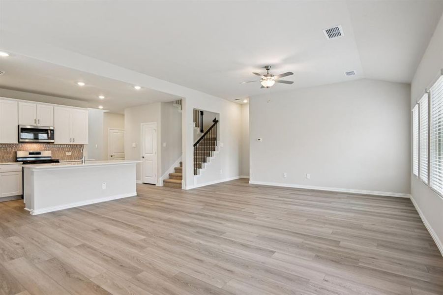 Photo is not of the actual home, but is an inspirational photo of builder’s model home and may depict options, furnishings, and/or decorator features that are not included.