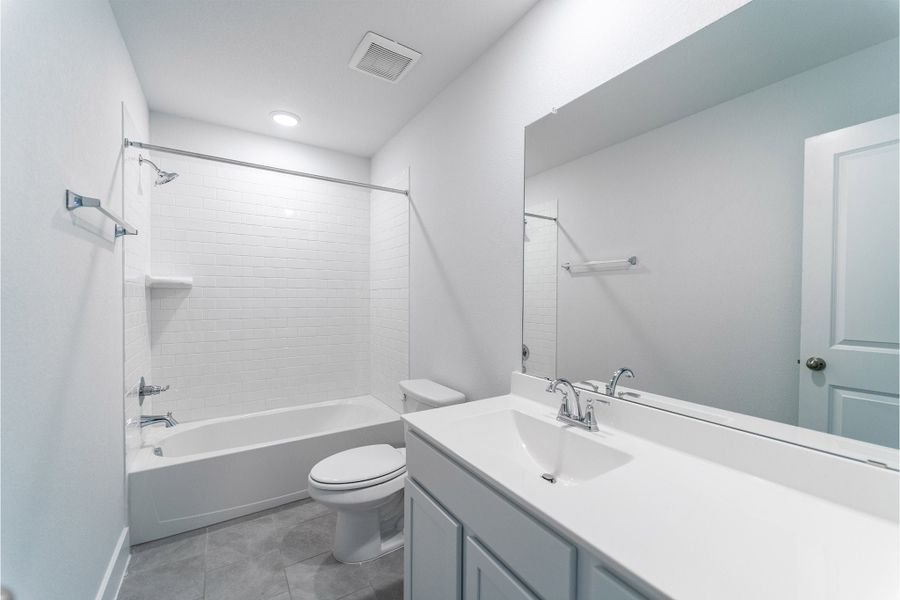 Furnished interior view inside a new home in Sunfield, Buda (Image 8).