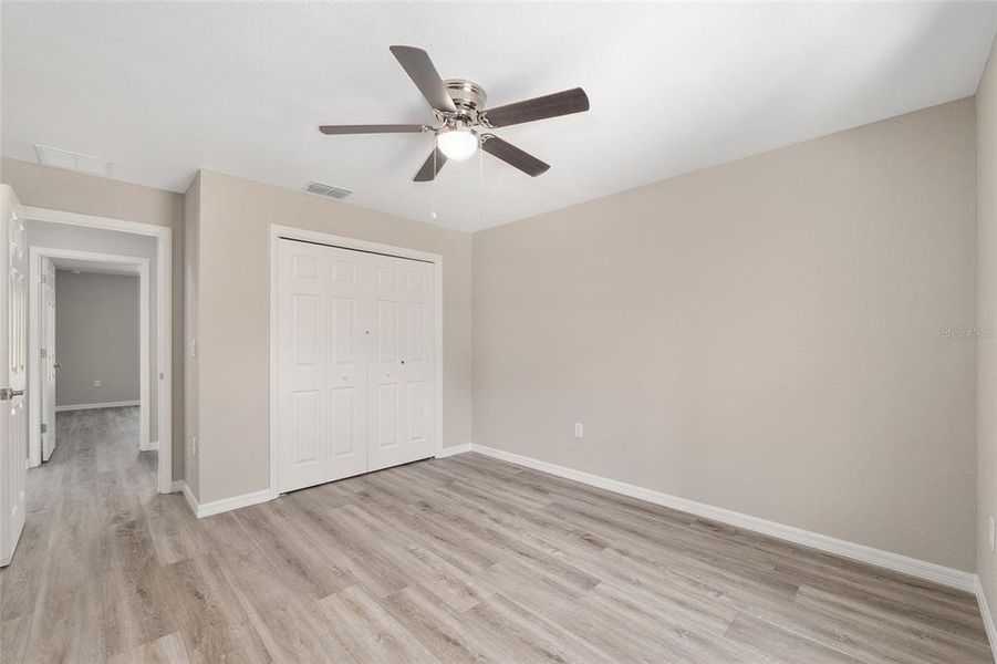Spacious, unfurnished interior of a new home in , Dunnellon (Image 29).