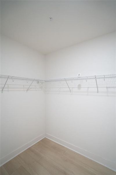 Spacious, unfurnished interior of a new home in , Madeira Beach (Image 45).