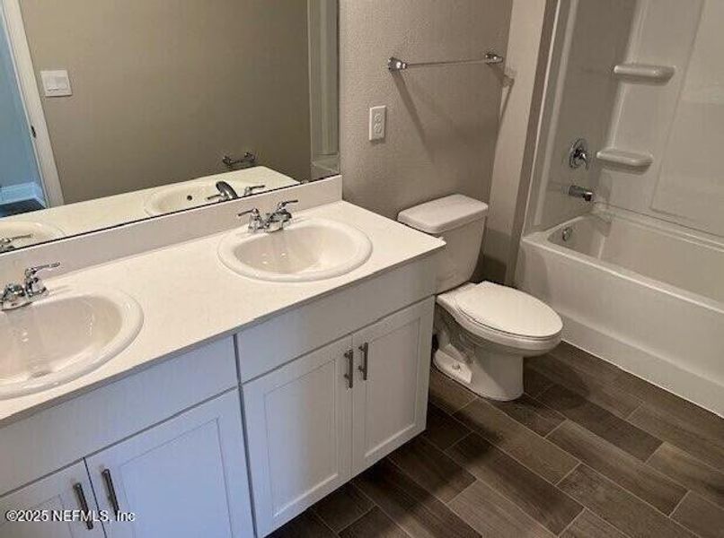 Image 54 of a home in Sawmill Branch.