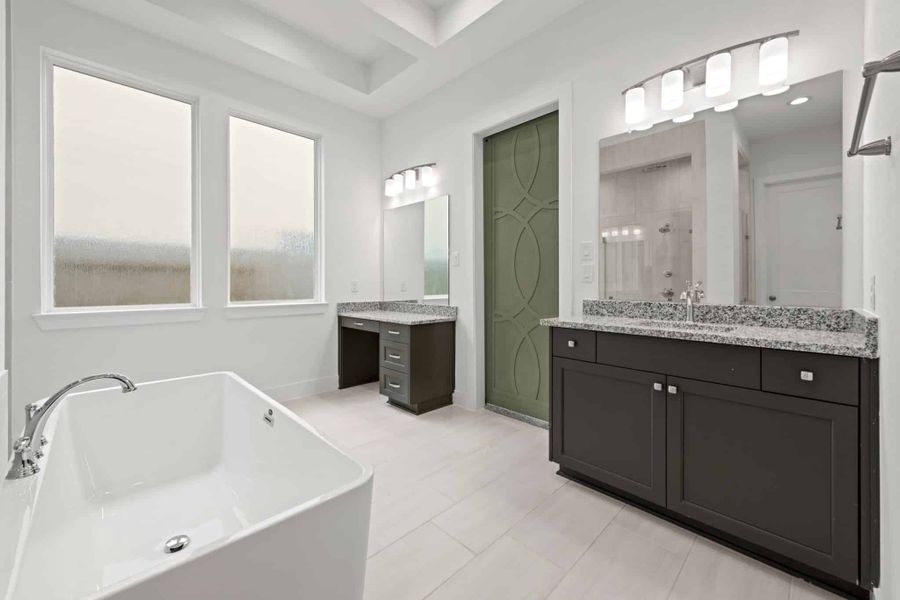 Representative furnished interior of a home built from the Rivers 60′ Lot by Chesmar Homes in Fulshear Lakes, Fulshear (Image 11).