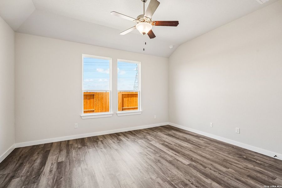 Spacious, unfurnished interior of a new home in Red Hawk Landing, San Antonio (Image 18). Spacious, unfurnished interior of a new home in Red Hawk Landing, San Antonio (Image 18).